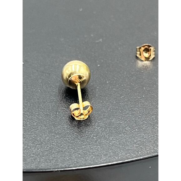 Designer Signed 14k Yellow Gold 5.5mm Ball Stud Earrings .40 grams - Picture 11 of 12
